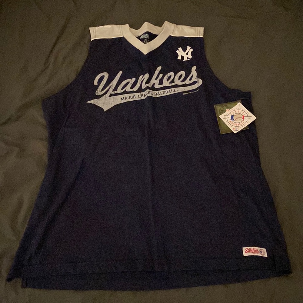 NWT Men’s Stitches Yankees Muscle Tee MLB